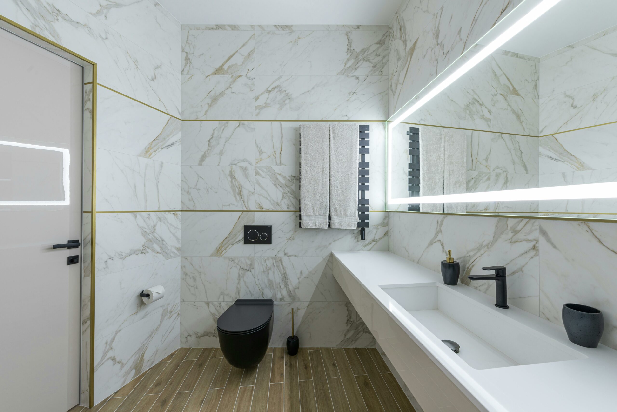 minimalist-bathroom-renovation-vancouver