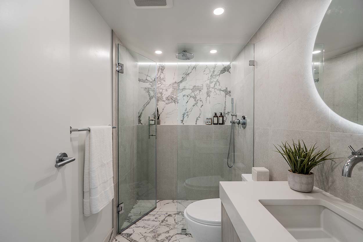 bathroom-renovation-vancouver-marble-tiles